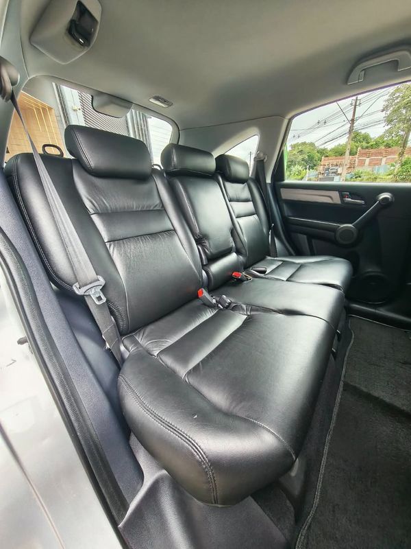 Honda CR-V LX 2.0 16V 2WD/ Flexone 2011/2011 RENNER AUTOMÓVEIS LAJEADO / Carros no Vale Honda CR-V LX 2.0 16V 2WD/ Flexone 2011/2011 RENNER AUTOMÓVEIS LAJEADO / Carros no Vale