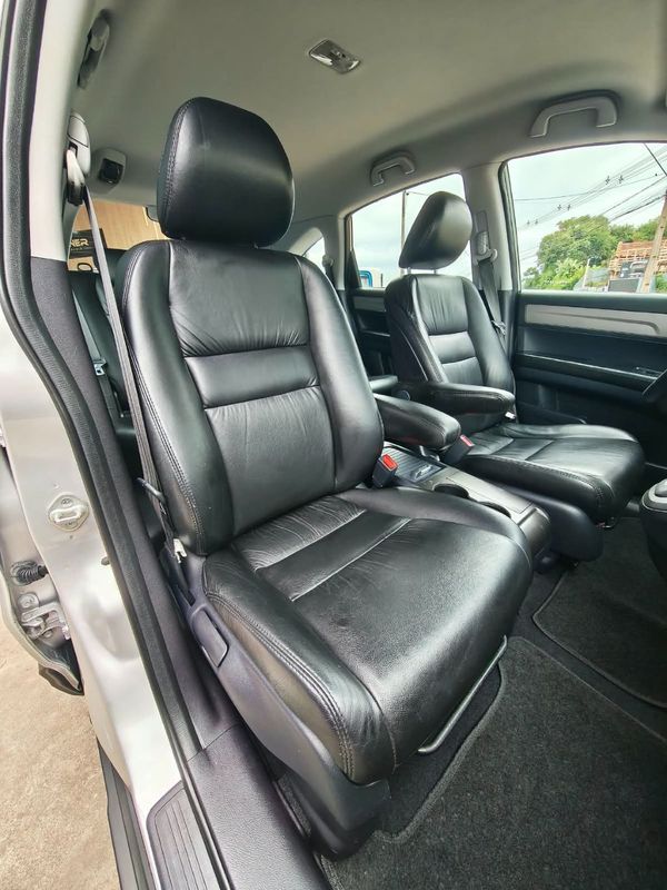 Honda CR-V LX 2.0 16V 2WD/ Flexone 2011/2011 RENNER AUTOMÓVEIS LAJEADO / Carros no Vale Honda CR-V LX 2.0 16V 2WD/ Flexone 2011/2011 RENNER AUTOMÓVEIS LAJEADO / Carros no Vale