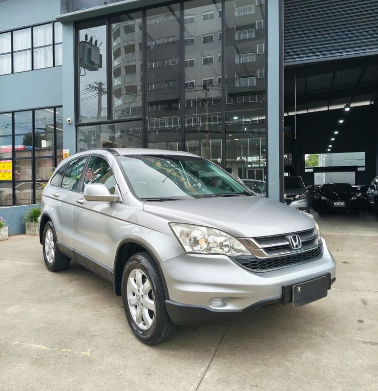 Honda CR-V LX 2.0 16V 2WD/ Flexone 2011/2011 RENNER AUTOMÓVEIS LAJEADO / Carros no Vale Honda CR-V LX 2.0 16V 2WD/ Flexone 2011/2011 RENNER AUTOMÓVEIS LAJEADO / Carros no Vale