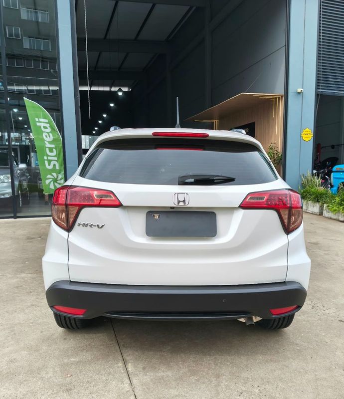 Honda HR-V EX 1.8 Flexone 16V 2018/2018 RENNER AUTOMÓVEIS LAJEADO / Carros no Vale