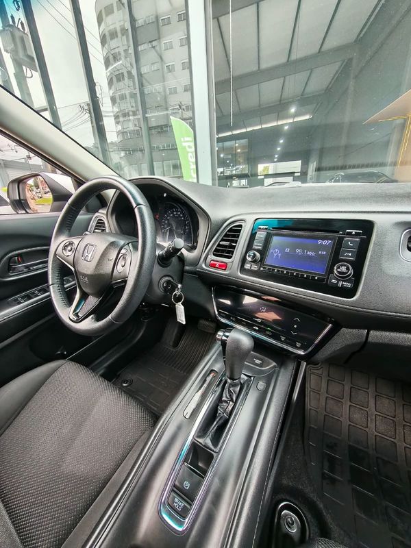 Honda HR-V EX 1.8 Flexone 16V 2018/2018 RENNER AUTOMÓVEIS LAJEADO / Carros no Vale