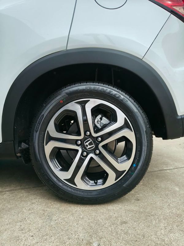 Honda HR-V EX 1.8 Flexone 16V 2018/2018 RENNER AUTOMÓVEIS LAJEADO / Carros no Vale