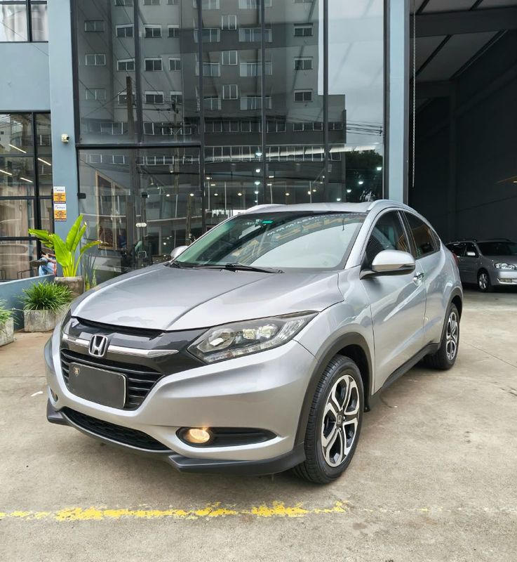 Honda HR-V Touring 1.8 Flexone 16V 2017/2018 RENNER AUTOMÓVEIS LAJEADO / Carros no Vale Honda HR-V Touring 1.8 Flexone 16V 2017/2018 RENNER AUTOMÓVEIS LAJEADO / Carros no Vale