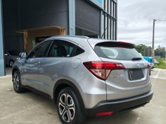 Honda HR-V Touring 1.8 Flexone 16V 2017/2018 RENNER AUTOMÓVEIS LAJEADO / Carros no Vale