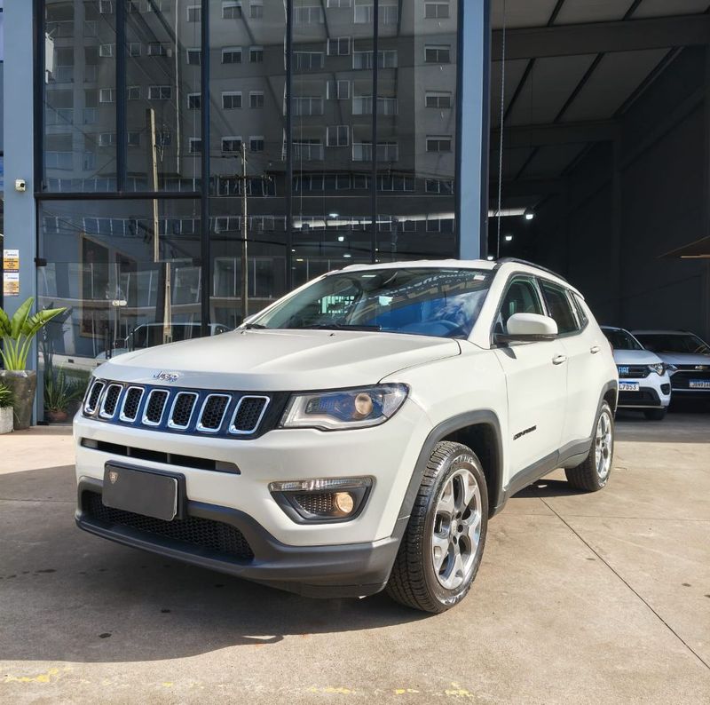 Jeep COMPASS LONGITUDE 2.0 4×2 16V 2018/2019 RENNER AUTOMÓVEIS LAJEADO / Carros no Vale