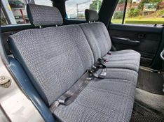 Toyota Hilux SW4 4×4 2.8 1995/1995 RENNER AUTOMÓVEIS LAJEADO / Carros no Vale