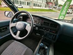 Toyota Hilux SW4 4×4 2.8 1995/1995 RENNER AUTOMÓVEIS LAJEADO / Carros no Vale