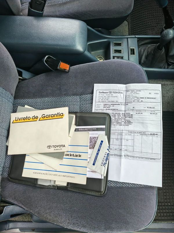 Toyota Hilux SW4 4×4 2.8 1995/1995 RENNER AUTOMÓVEIS LAJEADO / Carros no Vale
