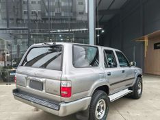 Toyota Hilux SW4 4×4 2.8 1995/1995 RENNER AUTOMÓVEIS LAJEADO / Carros no Vale
