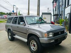 Toyota Hilux SW4 4×4 2.8 1995/1995 RENNER AUTOMÓVEIS LAJEADO / Carros no Vale