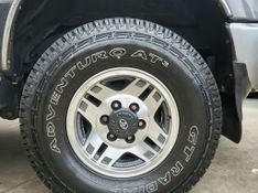 Toyota Hilux SW4 4×4 2.8 1995/1995 RENNER AUTOMÓVEIS LAJEADO / Carros no Vale
