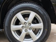 Toyota RAV4 2.4 4×4 16V 170cv 2008/2008 RENNER AUTOMÓVEIS LAJEADO / Carros no Vale