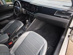 VOLKSWAGEN Nivus Highline 1.0 200 TSI 2020/2021 RENNER AUTOMÓVEIS LAJEADO / Carros no Vale
