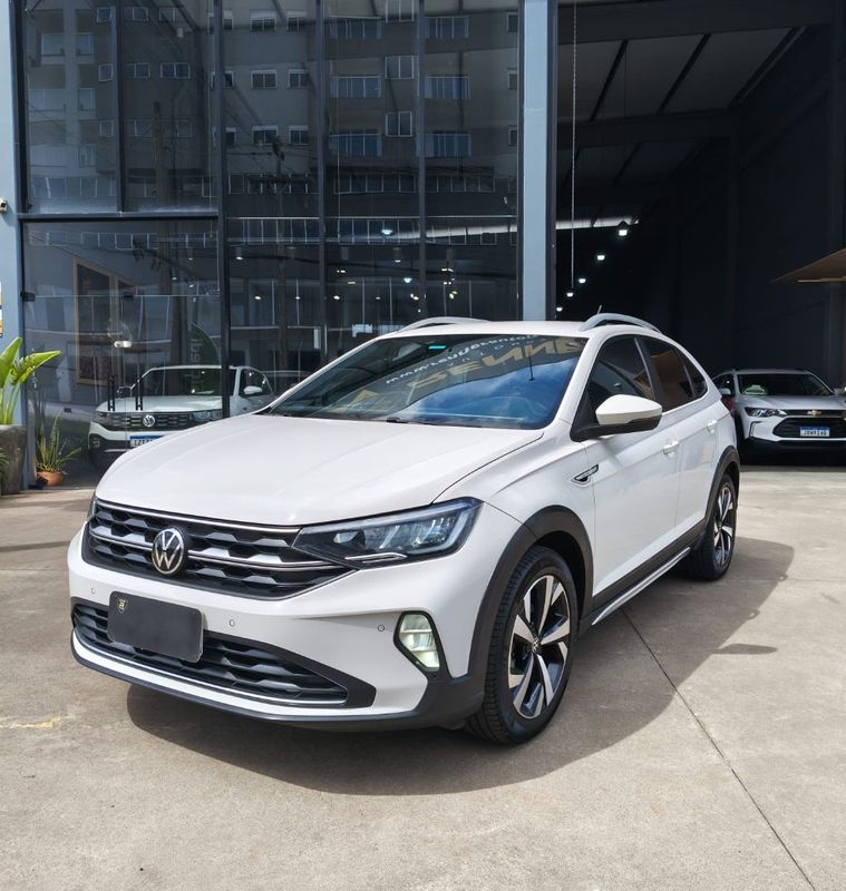 VOLKSWAGEN Nivus Highline 1.0 200 TSI 2020/2021 RENNER AUTOMÓVEIS LAJEADO / Carros no Vale