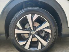 VOLKSWAGEN Nivus Highline 1.0 200 TSI 2020/2021 RENNER AUTOMÓVEIS LAJEADO / Carros no Vale