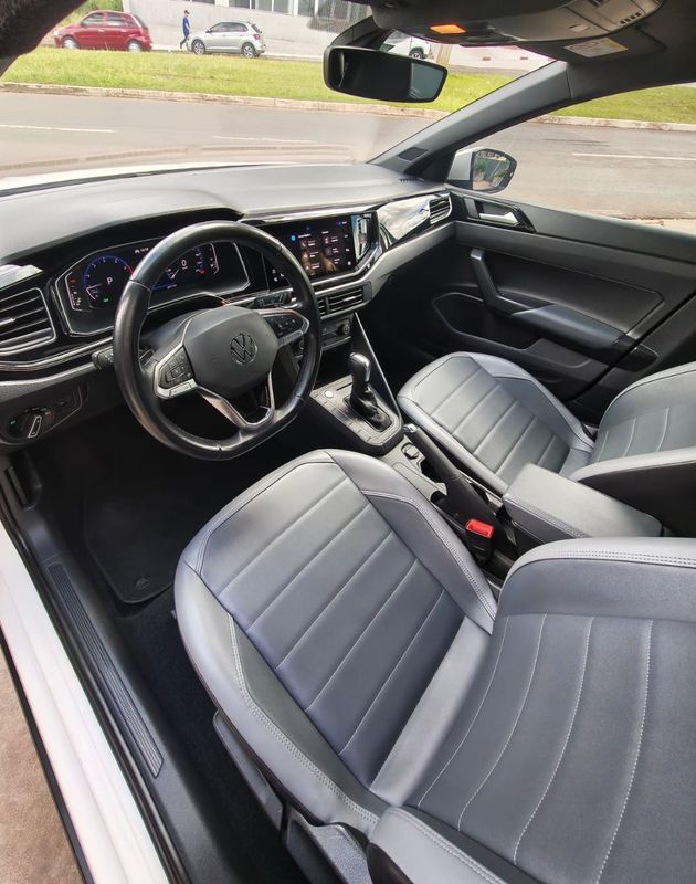 VOLKSWAGEN Nivus Highline 1.0 200 TSI 2020/2021 RENNER AUTOMÓVEIS LAJEADO / Carros no Vale