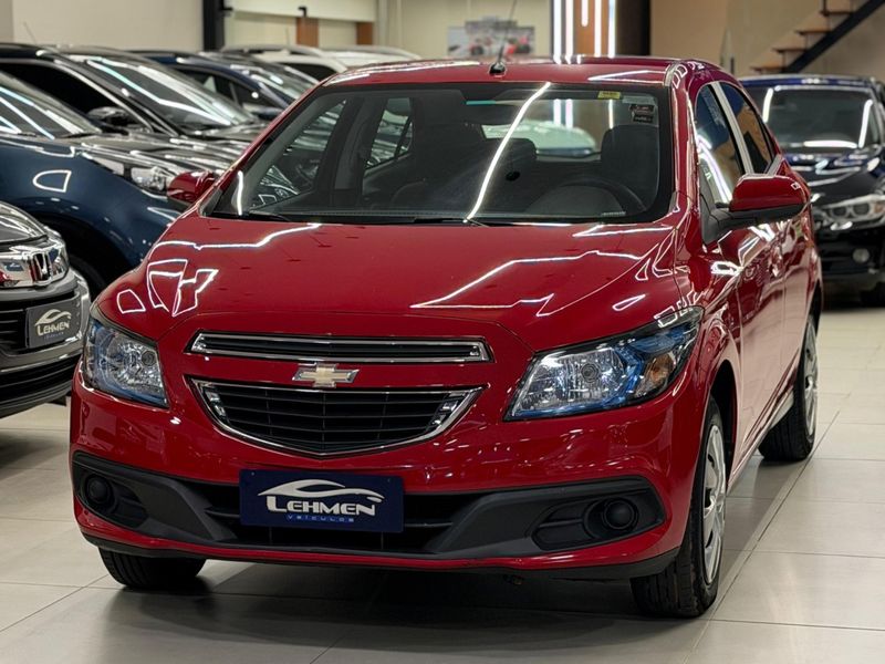 CHEVROLET ONIX 1.4 MPFI LT 8V 2013/2014 LEHMEN VEÍCULOS VENÂNCIO AIRES / Carros no Vale