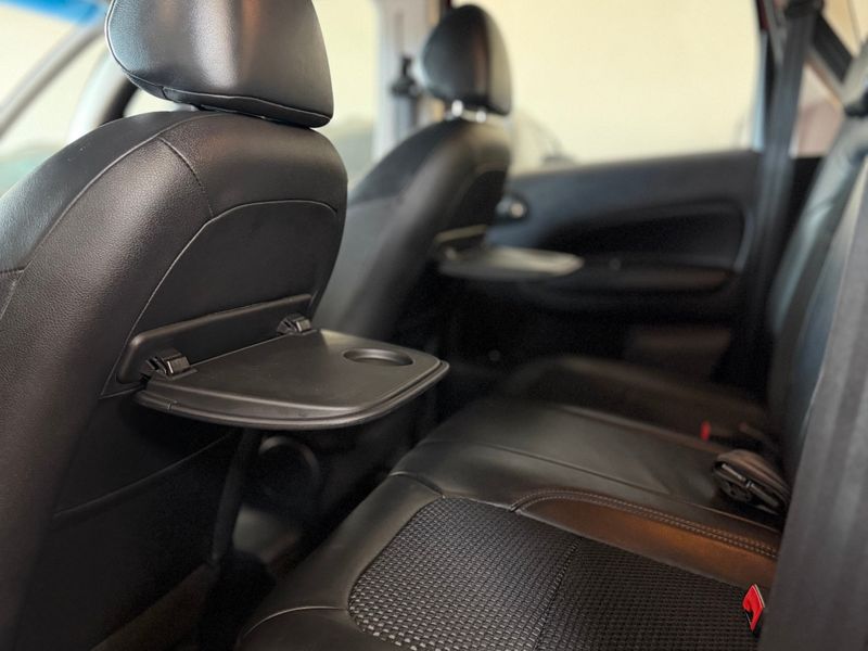 CITROEN C3 1.6 EXCLUSIVE 16V 2012/2013 LEHMEN VEÍCULOS VENÂNCIO AIRES / Carros no Vale