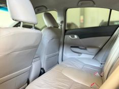 HONDA CIVIC 2.0 LXR 16V 2014/2015 LEHMEN VEÍCULOS VENÂNCIO AIRES / Carros no Vale