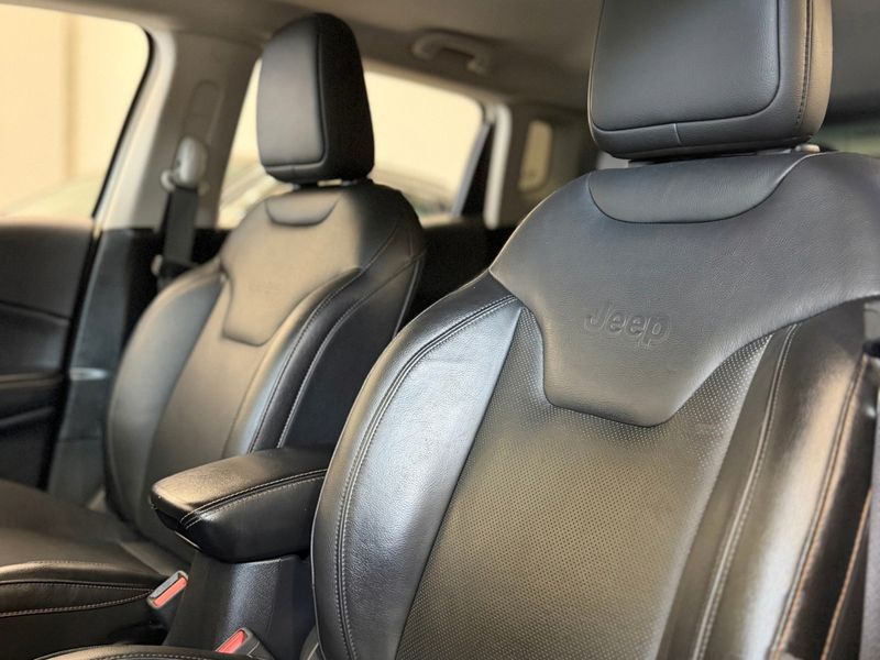 JEEP COMPASS 2.0 16V LIMITED 2021/2021 LEHMEN VEÍCULOS VENÂNCIO AIRES / Carros no Vale