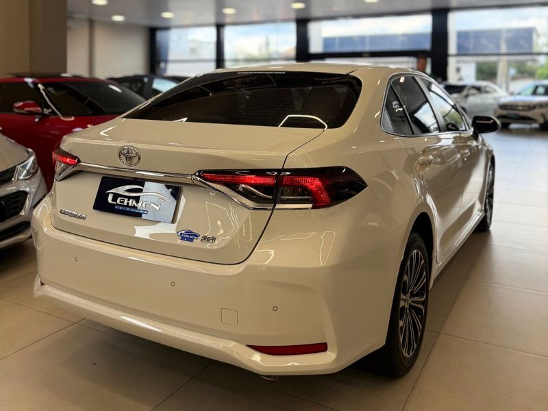 TOYOTA COROLLA 2.0 VVT-IE XEI DIRECT SHIFT 2022/2023 LEHMEN VEÍCULOS VENÂNCIO AIRES / Carros no Vale TOYOTA COROLLA 2.0 VVT-IE XEI DIRECT SHIFT 2022/2023 LEHMEN VEÍCULOS VENÂNCIO AIRES / Carros no Vale