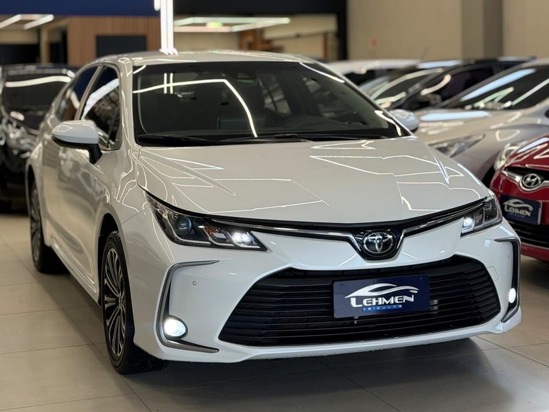 TOYOTA COROLLA 2.0 VVT-IE XEI DIRECT SHIFT 2022/2023 LEHMEN VEÍCULOS VENÂNCIO AIRES / Carros no Vale TOYOTA COROLLA 2.0 VVT-IE XEI DIRECT SHIFT 2022/2023 LEHMEN VEÍCULOS VENÂNCIO AIRES / Carros no Vale