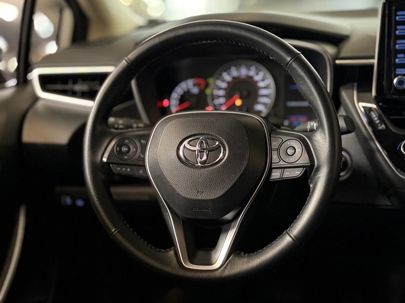 TOYOTA COROLLA 2.0 VVT-IE XEI DIRECT SHIFT 2022/2023 LEHMEN VEÍCULOS VENÂNCIO AIRES / Carros no Vale TOYOTA COROLLA 2.0 VVT-IE XEI DIRECT SHIFT 2022/2023 LEHMEN VEÍCULOS VENÂNCIO AIRES / Carros no Vale