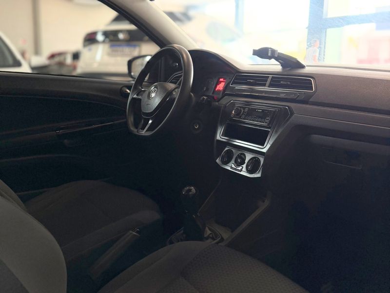 VOLKSWAGEN SAVEIRO 1.6 MSI ROBUST CS 8V 2021/2022 LEHMEN VEÍCULOS VENÂNCIO AIRES / Carros no Vale
