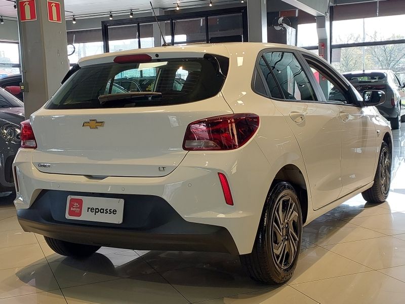 Chevrolet ONIX 1.0 FLEX LT MANUAL 2021/2022 BETIOLO NOVOS E SEMINOVOS LAJEADO / Carros no Vale Chevrolet ONIX 1.0 FLEX LT MANUAL 2021/2022 BETIOLO NOVOS E SEMINOVOS LAJEADO / Carros no Vale