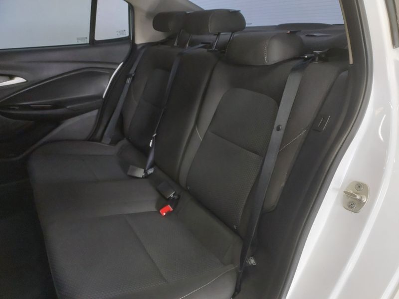 Chevrolet ONIX 1.0 TURBO FLEX PLUS LT AUTOMÁTICO 2024/2025 BETIOLO NOVOS E SEMINOVOS LAJEADO / Carros no Vale Chevrolet ONIX 1.0 TURBO FLEX PLUS LT AUTOMÁTICO 2024/2025 BETIOLO NOVOS E SEMINOVOS LAJEADO / Carros no Vale