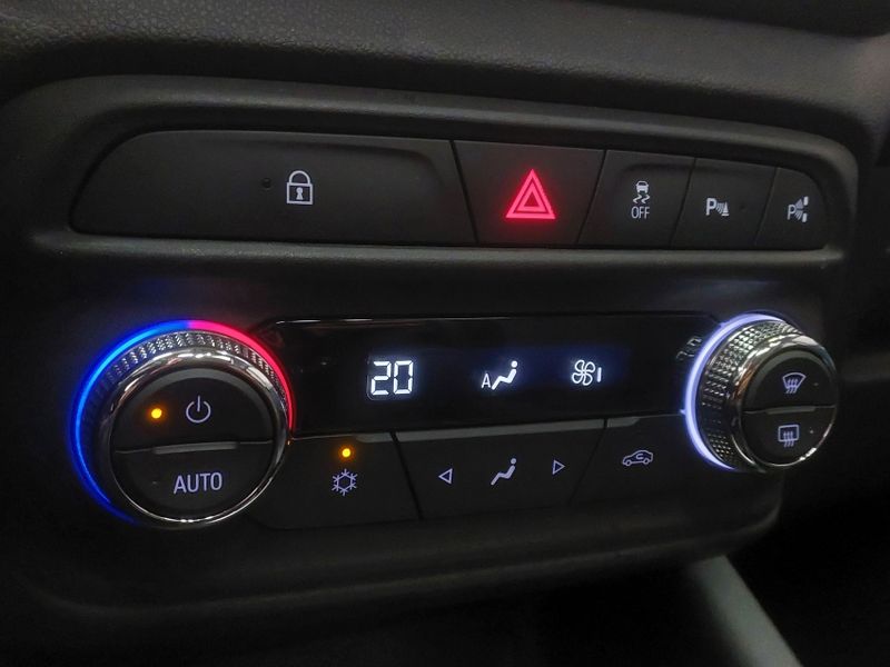 Chevrolet TRACKER 1.2 TURBO FLEX PREMIER AUTOMÁTICO 2023/2024 BETIOLO NOVOS E SEMINOVOS LAJEADO / Carros no Vale