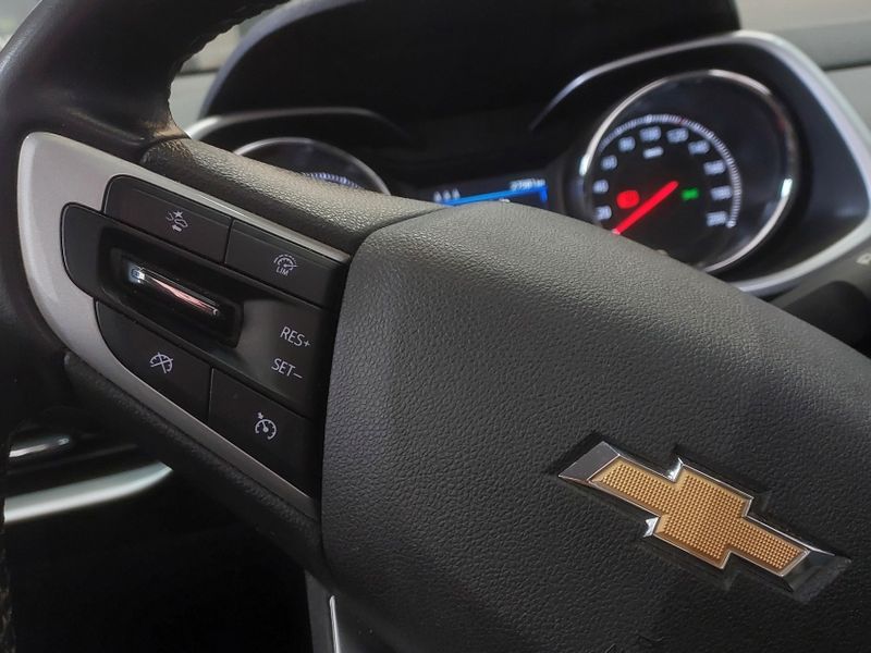 Chevrolet TRACKER 1.2 TURBO FLEX PREMIER AUTOMÁTICO 2023/2024 BETIOLO NOVOS E SEMINOVOS LAJEADO / Carros no Vale