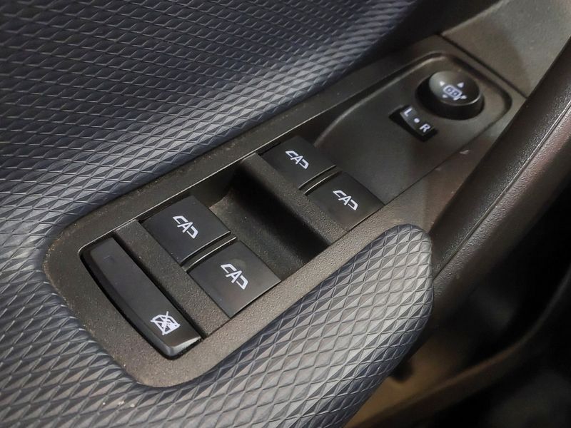 Chevrolet TRACKER 1.2 TURBO FLEX PREMIER AUTOMÁTICO 2023/2024 BETIOLO NOVOS E SEMINOVOS LAJEADO / Carros no Vale