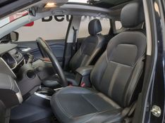 Chevrolet TRACKER 1.2 TURBO FLEX PREMIER AUTOMÁTICO 2023/2024 BETIOLO NOVOS E SEMINOVOS LAJEADO / Carros no Vale