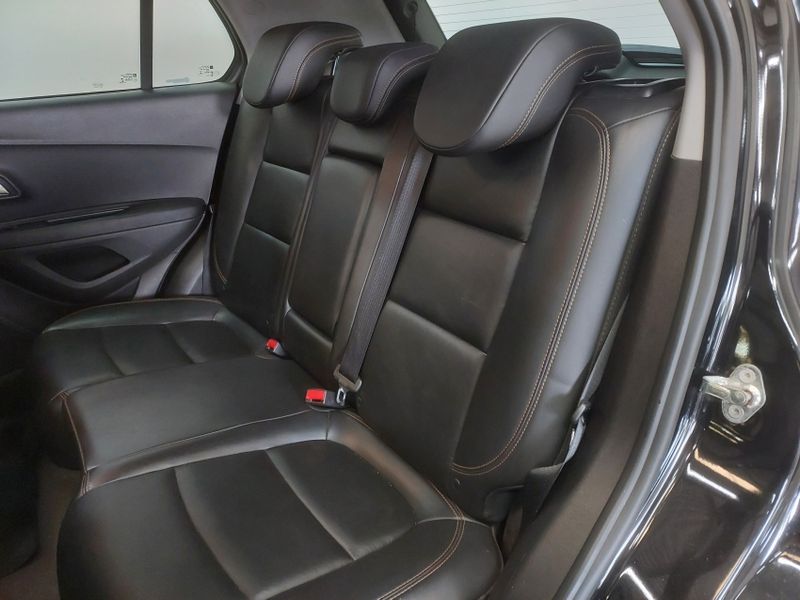 Chevrolet TRACKER 1.4 16V TURBO FLEX PREMIER AUTOMÁTICO 2017/2018 BETIOLO NOVOS E SEMINOVOS LAJEADO / Carros no Vale