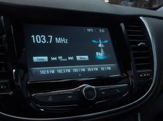 Chevrolet TRACKER 1.4 16V TURBO FLEX PREMIER AUTOMÁTICO 2017/2018 BETIOLO NOVOS E SEMINOVOS LAJEADO / Carros no Vale