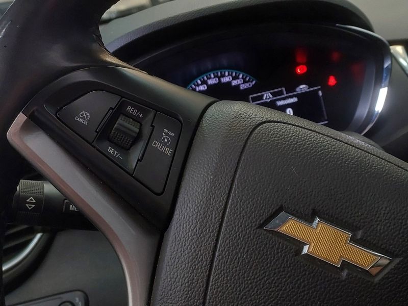 Chevrolet TRACKER 1.4 16V TURBO FLEX PREMIER AUTOMÁTICO 2017/2018 BETIOLO NOVOS E SEMINOVOS LAJEADO / Carros no Vale