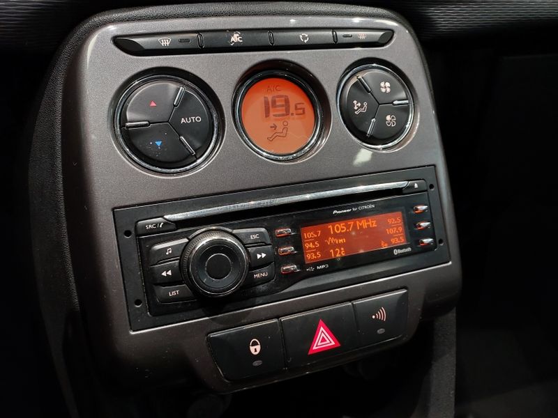 Citroen C3 1.6 EXCLUSIVE 16V FLEX 4P AUTOMÁTICO 2012/2013 BETIOLO NOVOS E SEMINOVOS LAJEADO / Carros no Vale Citroen C3 1.6 EXCLUSIVE 16V FLEX 4P AUTOMÁTICO 2012/2013 BETIOLO NOVOS E SEMINOVOS LAJEADO / Carros no Vale