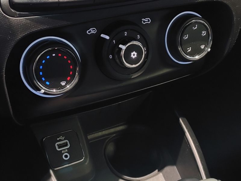 Fiat ARGO 1.8 E.TORQ FLEX HGT AT6 2018/2019 BETIOLO NOVOS E SEMINOVOS LAJEADO / Carros no Vale