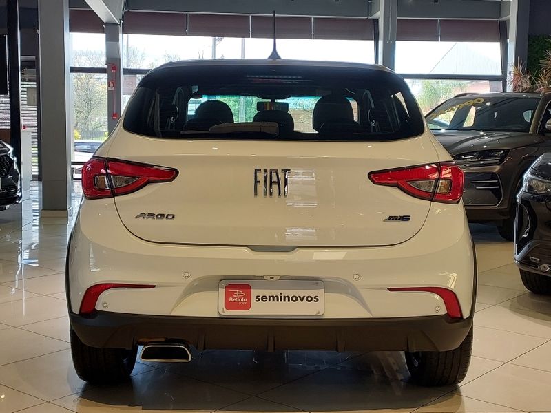 Fiat ARGO 1.8 E.TORQ FLEX HGT AT6 2018/2019 BETIOLO NOVOS E SEMINOVOS LAJEADO / Carros no Vale
