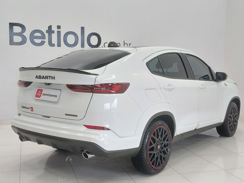 Fiat FASTBACK 1.3 TURBO 270 FLEX ABARTH AT6 2025/2025 BETIOLO NOVOS E SEMINOVOS LAJEADO / Carros no Vale Fiat FASTBACK 1.3 TURBO 270 FLEX ABARTH AT6 2025/2025 BETIOLO NOVOS E SEMINOVOS LAJEADO / Carros no Vale