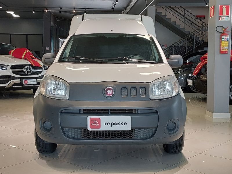 Fiat FIORINO 1.4 MPI FURGÃO 8V FLEX 2P MANUAL 2015/2016 BETIOLO NOVOS E SEMINOVOS LAJEADO / Carros no Vale