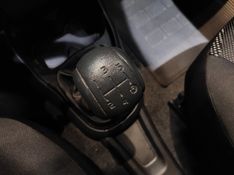 Fiat MOBI 1.0 EVO FLEX LIKE MANUAL 2024/2025 BETIOLO NOVOS E SEMINOVOS LAJEADO / Carros no Vale