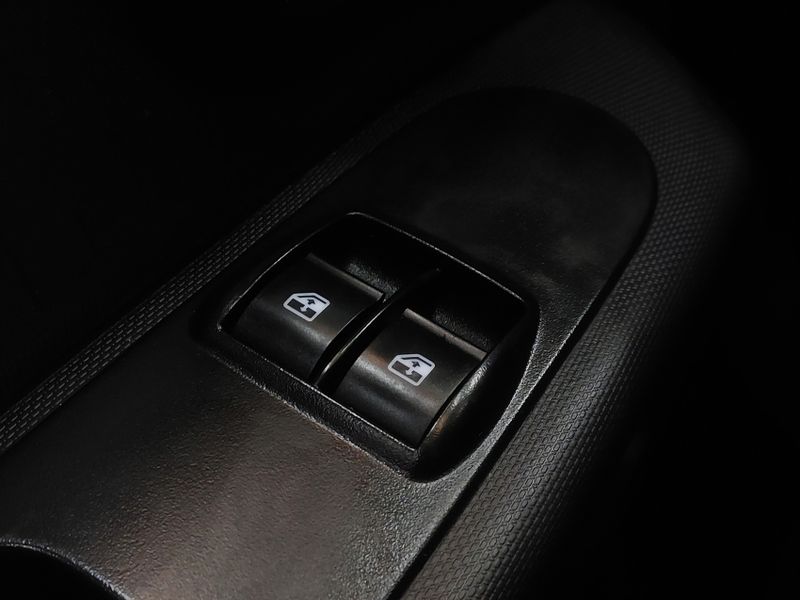 Fiat MOBI 1.0 EVO FLEX LIKE MANUAL 2023/2023 BETIOLO NOVOS E SEMINOVOS LAJEADO / Carros no Vale Fiat MOBI 1.0 EVO FLEX LIKE MANUAL 2023/2023 BETIOLO NOVOS E SEMINOVOS LAJEADO / Carros no Vale