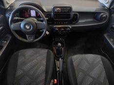 Fiat MOBI 1.0 EVO FLEX LIKE MANUAL 2024/2025 BETIOLO NOVOS E SEMINOVOS LAJEADO / Carros no Vale