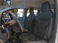 Fiat MOBI 1.0 EVO FLEX LIKE MANUAL 2024/2025 BETIOLO NOVOS E SEMINOVOS LAJEADO / Carros no Vale