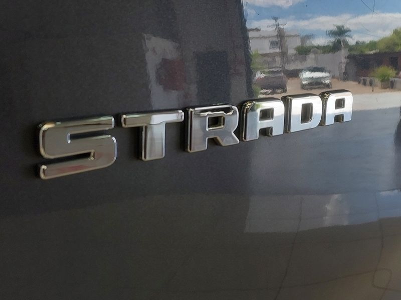 Fiat STRADA 1.3 FIREFLY FLEX VOLCANO CD MANUAL 2020/2021 BETIOLO NOVOS E SEMINOVOS LAJEADO / Carros no Vale Fiat STRADA 1.3 FIREFLY FLEX VOLCANO CD MANUAL 2020/2021 BETIOLO NOVOS E SEMINOVOS LAJEADO / Carros no Vale