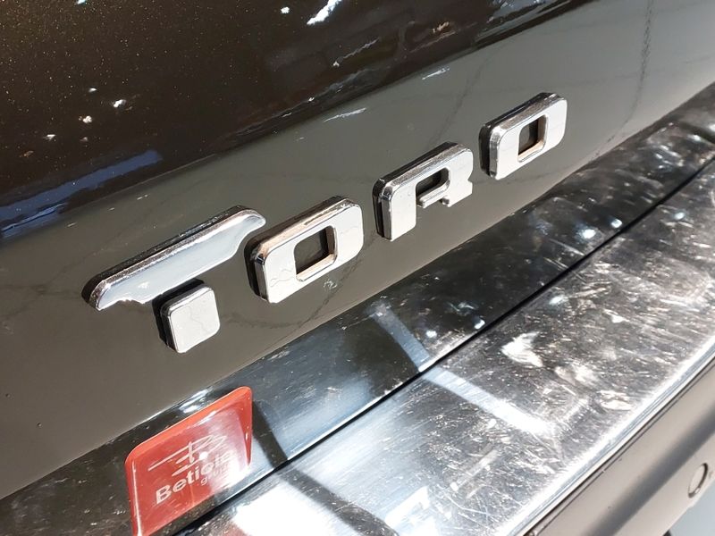 Fiat TORO 1.8 16V EVO FLEX FREEDOM AT6 2017/2018 BETIOLO NOVOS E SEMINOVOS LAJEADO / Carros no Vale Fiat TORO 1.8 16V EVO FLEX FREEDOM AT6 2017/2018 BETIOLO NOVOS E SEMINOVOS LAJEADO / Carros no Vale