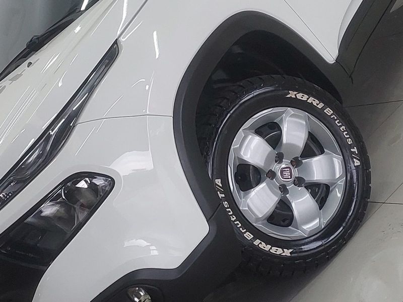 Fiat TORO 1.8 16V EVO FLEX FREEDOM AT6 2016/2017 BETIOLO NOVOS E SEMINOVOS LAJEADO / Carros no Vale