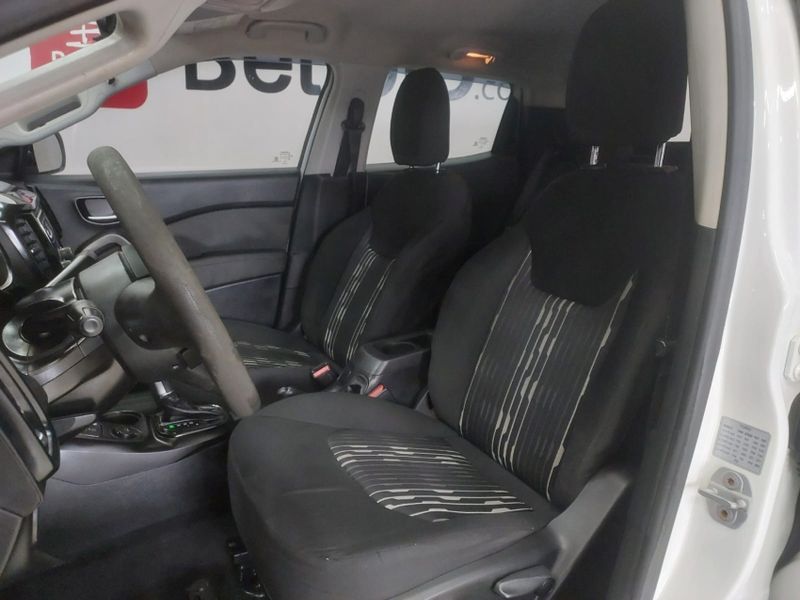Fiat TORO 1.8 16V EVO FLEX FREEDOM AT6 2016/2017 BETIOLO NOVOS E SEMINOVOS LAJEADO / Carros no Vale